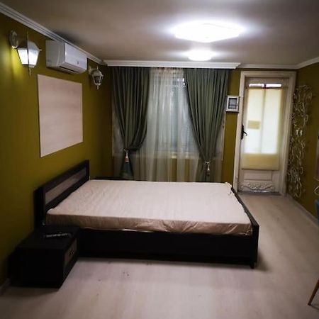 Apartmán Студиото Е Партер От Жилищна Сграда. Топ Център. Varna Exteriér fotografie