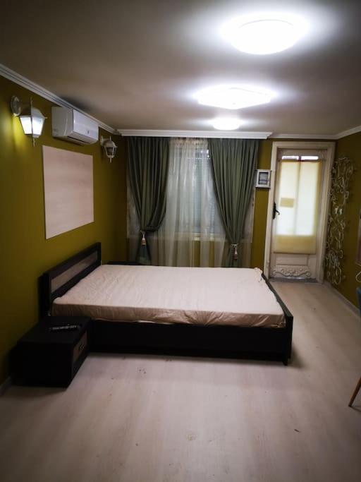 Apartmán Студиото Е Партер От Жилищна Сграда. Топ Център. Varna Exteriér fotografie